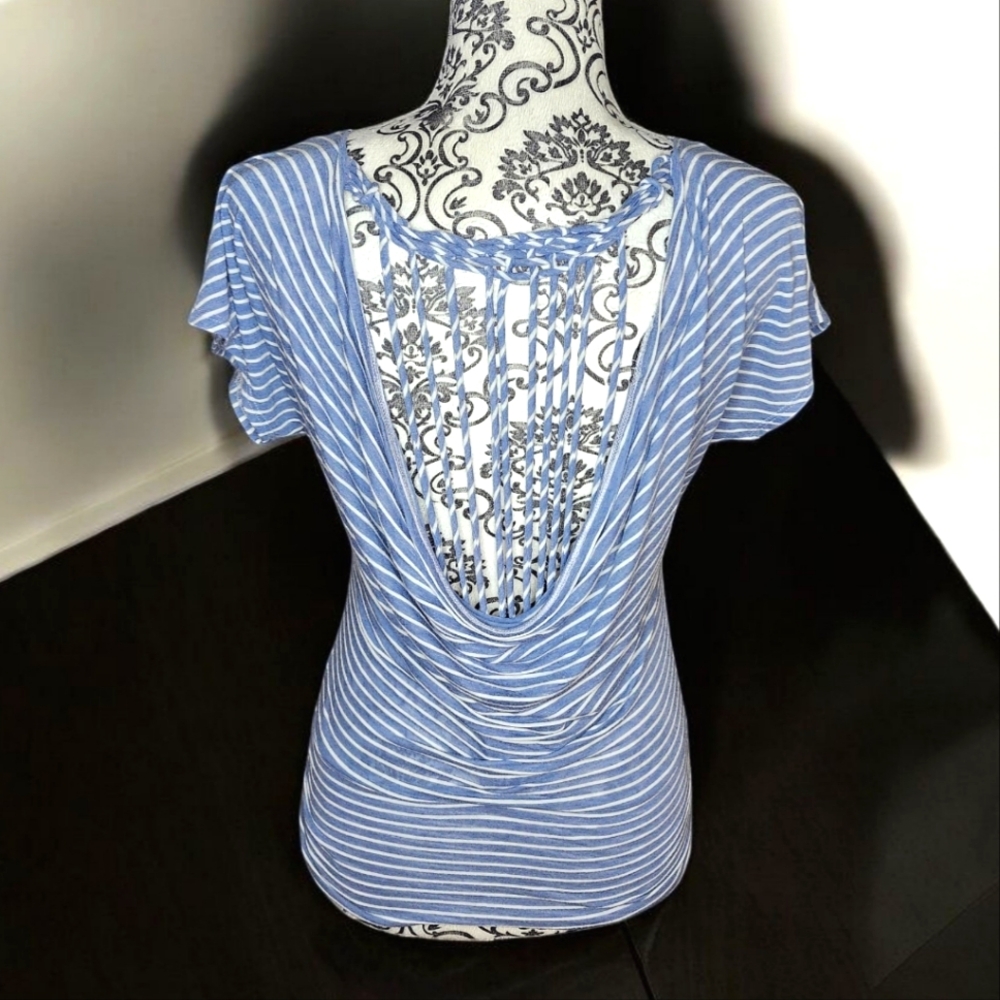 FOXY Stripped T-Shirt With Open Back- XSmall - Picture 4 of 6